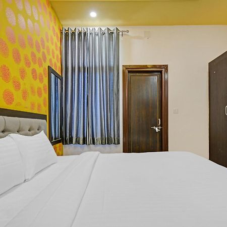 Capital O Maharana Palace Удайпур Экстерьер фото